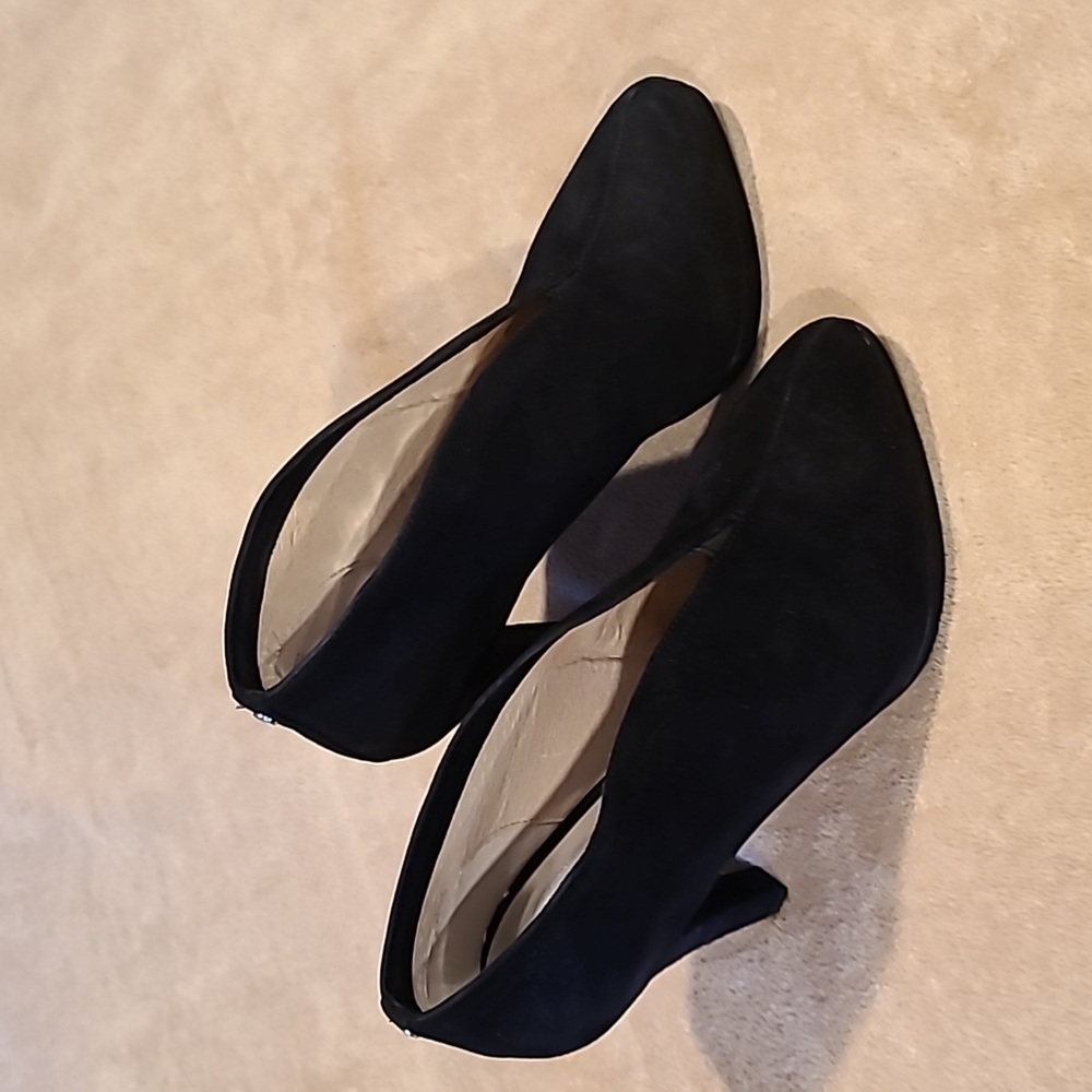 Black suede bootie